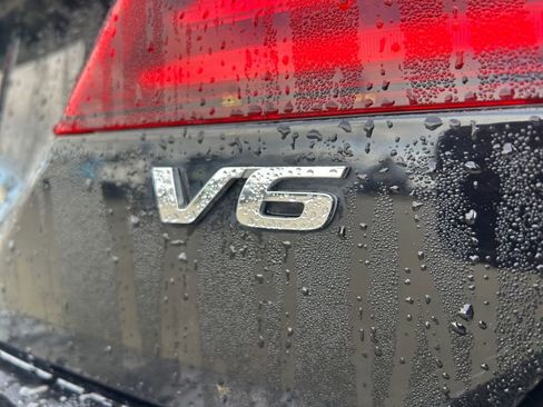 Used 2017 Honda Accord EX-L image 35