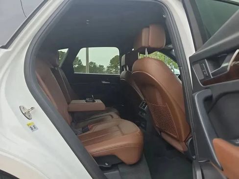 Used 2018 Audi Q5 2.0T Premium image 46