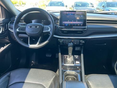 Used 2022 Jeep Compass High Altitude AWD/4WD image 19