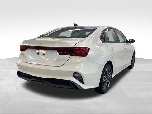 Certified 2024 Kia Forte LXS FWD image 24