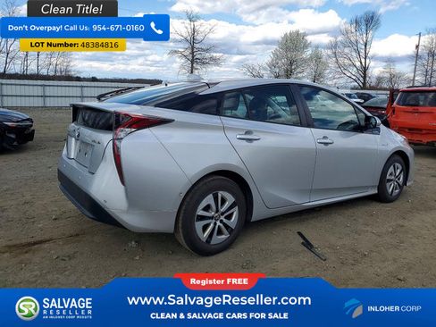Used 2018 Toyota Prius Four w/ Advanced Technology Package FWD image 4