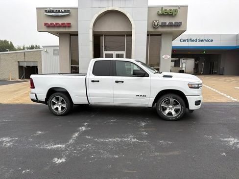 New 2026 RAM 1500 Express RWD image 3
