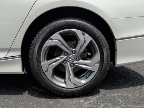 Used 2019 Honda Accord EX-L image 26