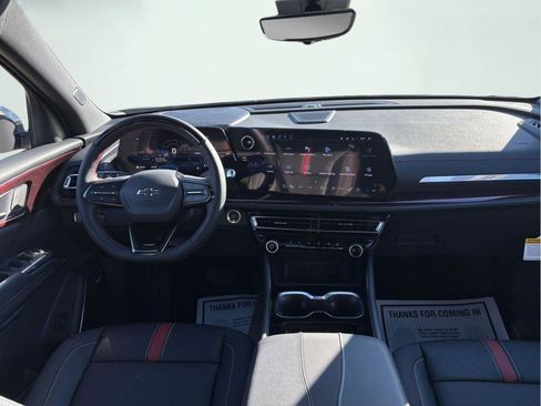 New 2026 Chevrolet Traverse RS AWD/4WD image 17