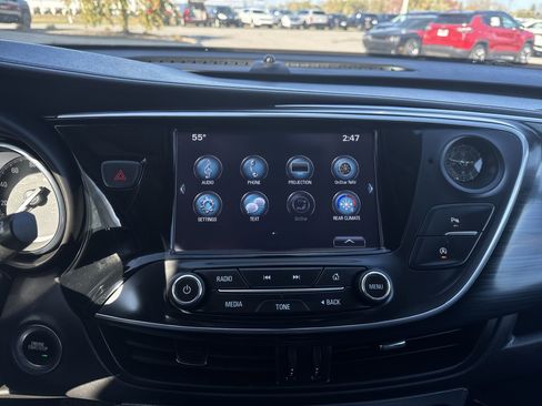 Used 2020 Buick Envision Essence image 14