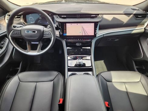 New 2026 Jeep Grand Cherokee Limited image 19