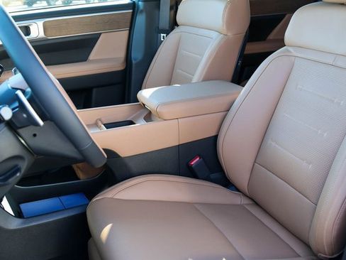 New 2026 Hyundai Santa Fe Calligraphy image 13