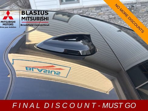 Used 2021 BMW 750i xDrive w/ Executive Package image 39