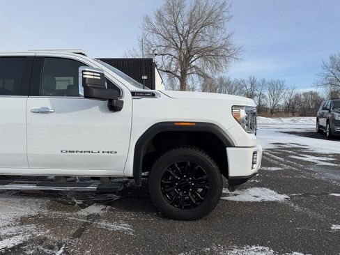 Used 2022 GMC Sierra 2500 Denali w/ Denali Ultimate Package image 2
