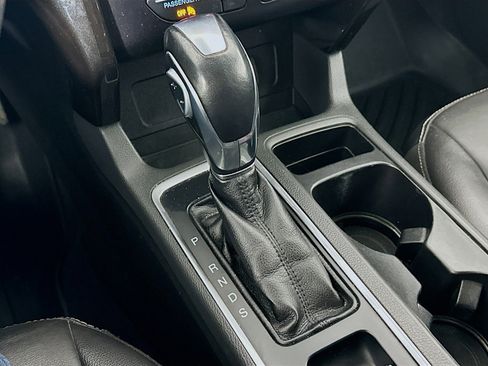 Used 2018 Ford Escape Titanium w/ Ford Safe & Smart Package image 25