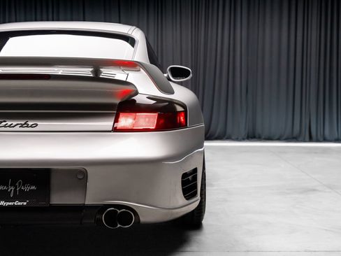 Used 2003 Porsche 911 Turbo AWD/4WD image 35