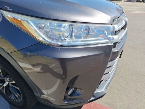 Used 2018 Toyota Highlander Plus image 10
