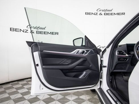 Used 2023 BMW i4 eDrive35 w/ Premium Package RWD image 17