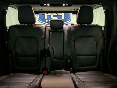 New 2025 Ford Bronco Badlands image 23