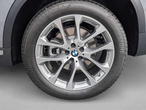 New 2026 BMW X5 xDrive40i w/ Premium Package image 10