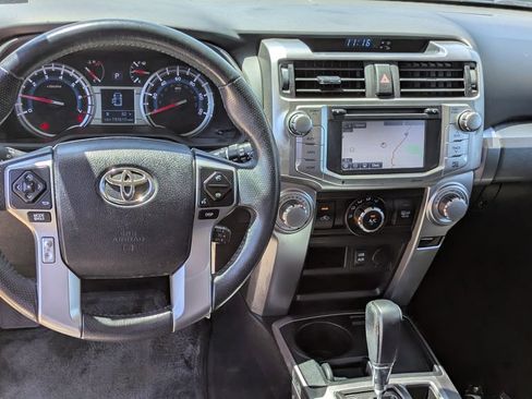 Used 2016 Toyota 4Runner SR5 RWD image 12