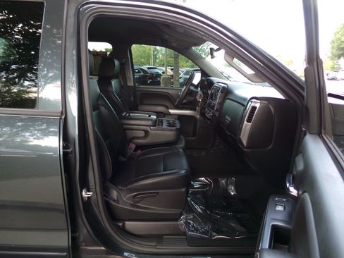 Used 2018 Chevrolet Silverado 1500 LT w/ All Star Edition RWD image 38