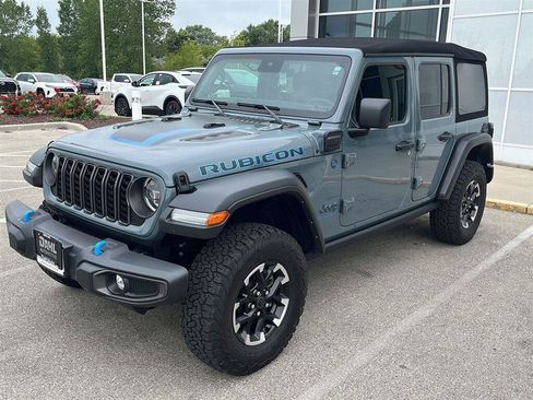 Used 2024 Jeep Wrangler Unlimited Rubicon 4xe AWD/4WD image 18