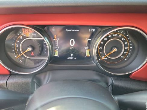 Used 2023 Jeep Wrangler Rubicon w/ Cold Weather Group AWD/4WD image 24