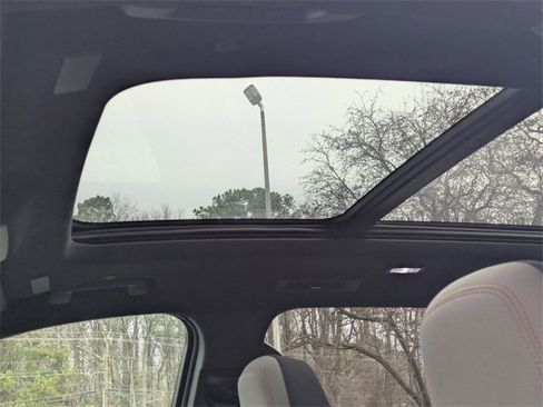 New 2026 Chevrolet Traverse LT w/ Sun and Wheel Package image 12