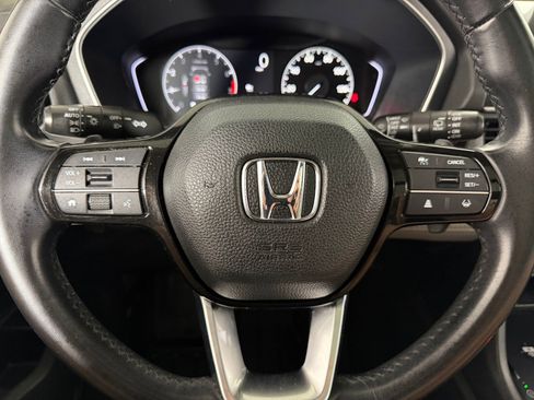 Certified 2024 Honda Pilot Touring image 14