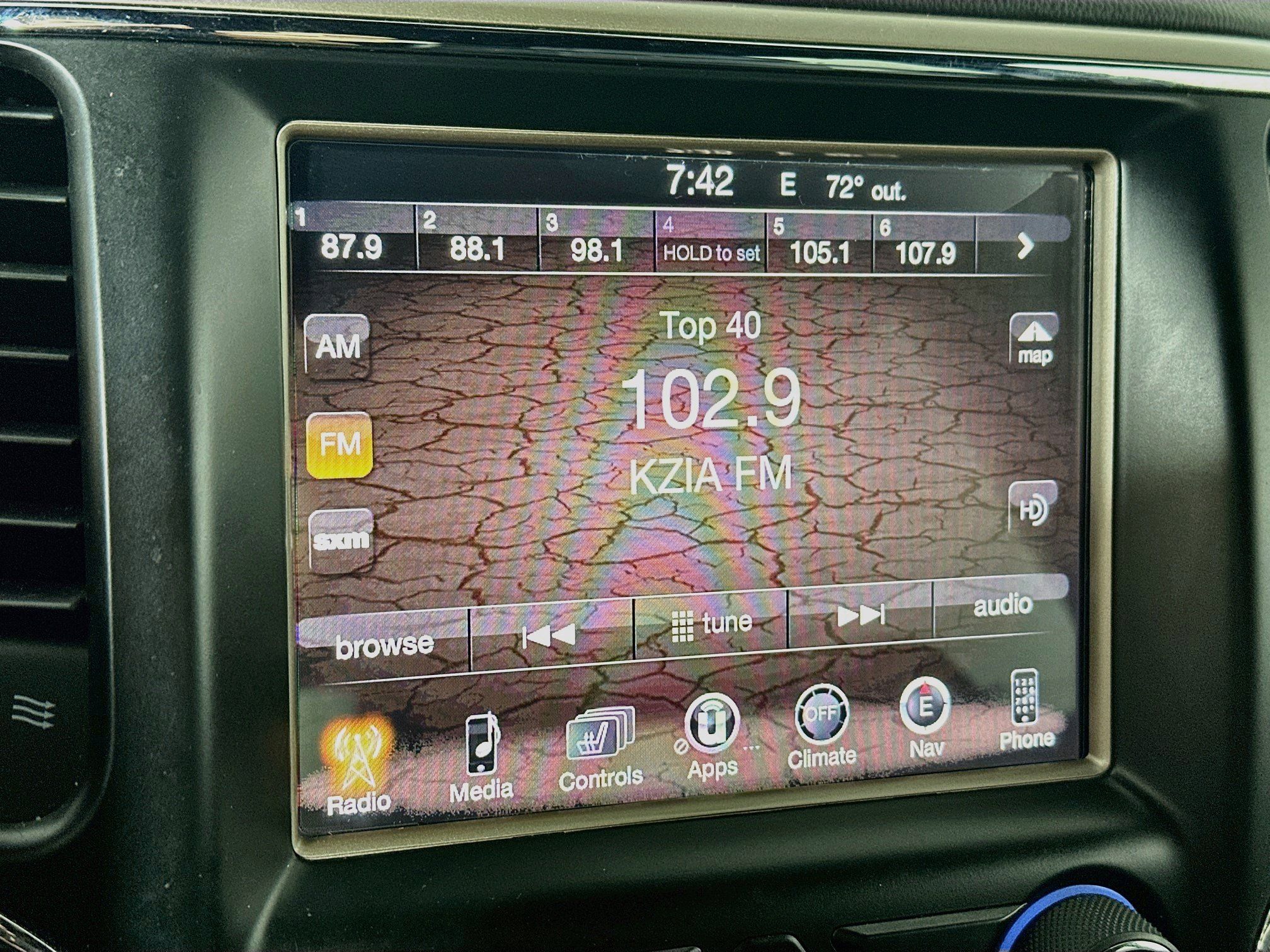 Used 2014 Jeep Grand Cherokee Summit AWD/4WD image 15
