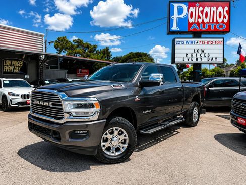Used 2024 RAM 2500 Laramie w/ Safety Group AWD/4WD image 1