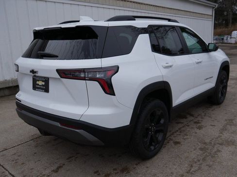 New 2026 Chevrolet Equinox LT w/ Convenience Package II image 7