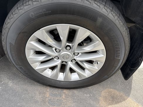 Used 2019 Lexus GX 460 Premium AWD/4WD image 11