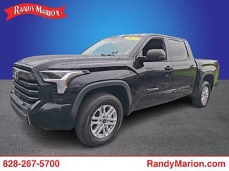 Used 2023 Toyota Tundra SR5 w/ SR5 Premium Package AWD/4WD video 1