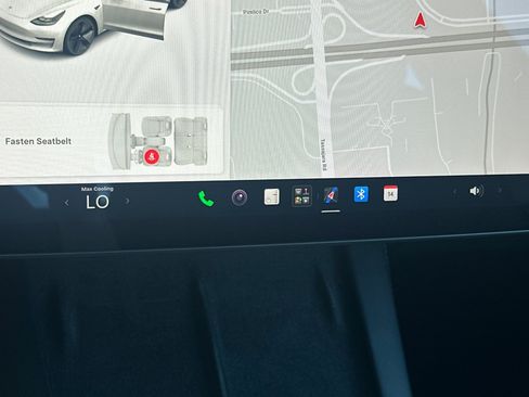Used 2021 Tesla Model 3 Standard Range Plus RWD image 25