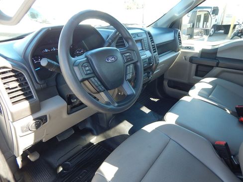 Used 2022 Ford F250 XL w/ Power Equipment Group RWD image 17