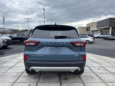 Used 2024 Ford Escape Platinum image 9