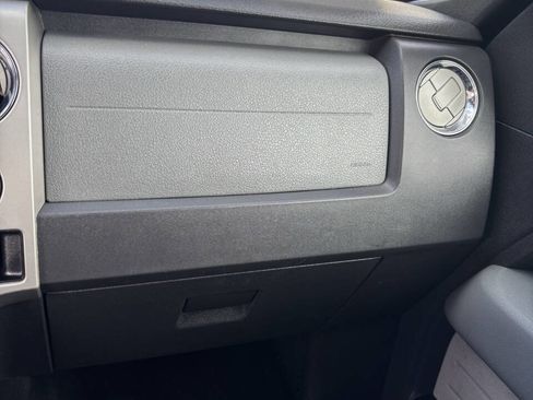 Used 2013 Ford F150 XLT w/ Mid Equipment Group image 10