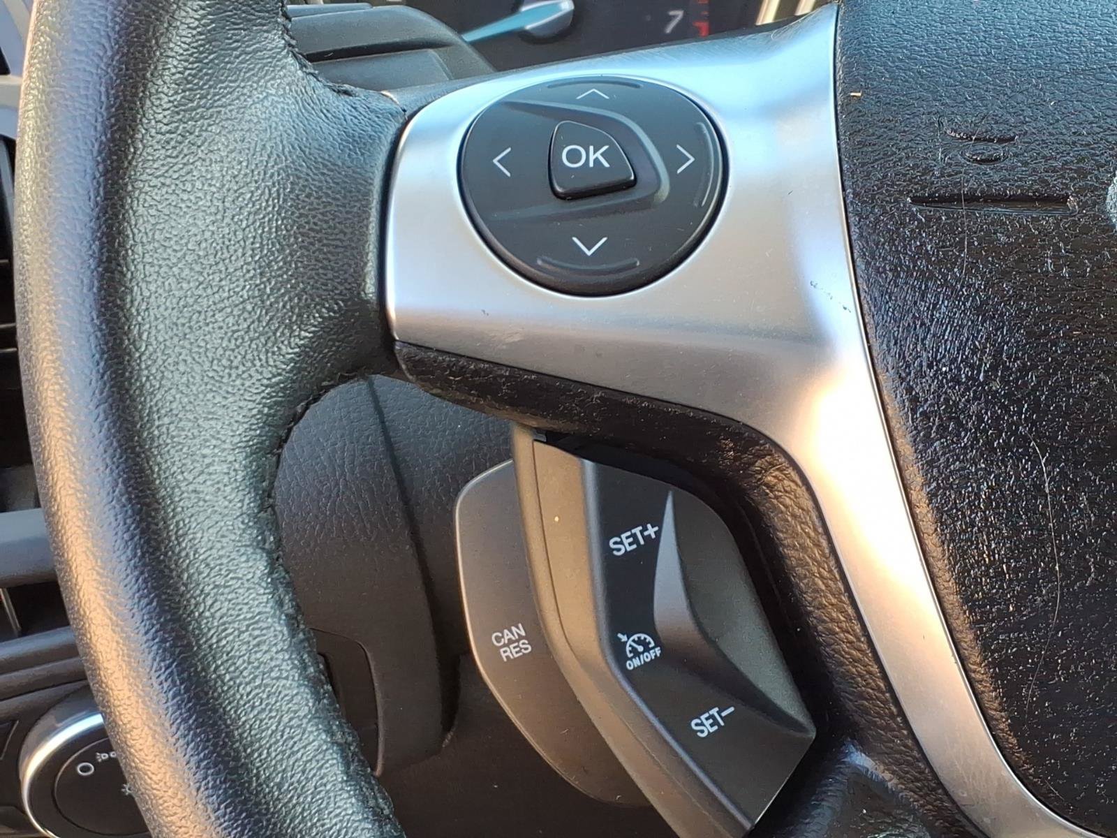 Used 2012 Ford Focus SEL FWD image 17