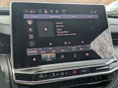 New 2026 Jeep Compass Limited image 19