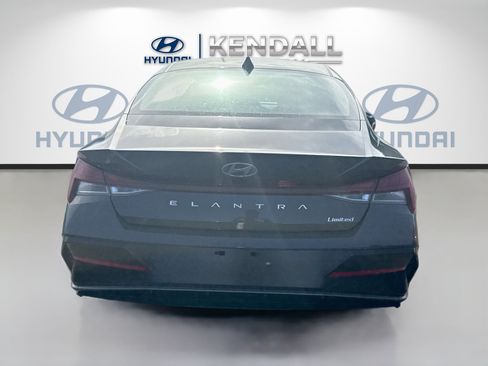 New 2026 Hyundai Elantra Limited FWD image 5