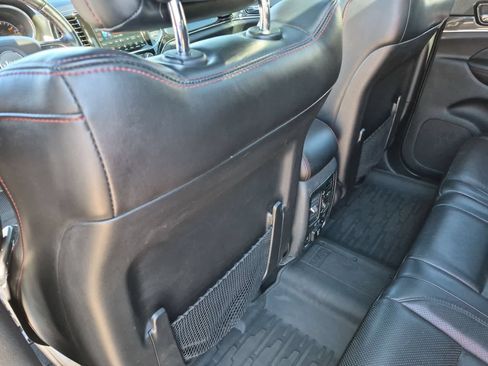 Used 2021 Jeep Grand Cherokee Trailhawk w/ Trailhawk Luxury Group AWD/4WD image 18
