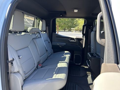 New 2026 Chevrolet Silverado 1500 LTZ w/ Z71 Off-Road Package image 46