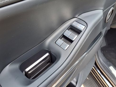 New 2026 Lincoln Navigator L Premier AWD/4WD image 13