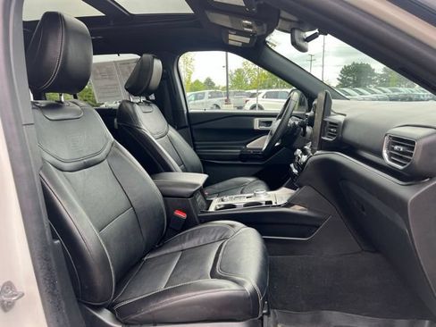 Used 2023 Ford Explorer ST w/ Equipment Group 401A AWD/4WD image 11