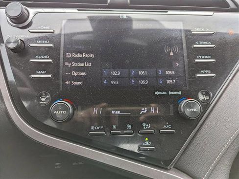 Used 2019 Toyota Camry XSE image 20