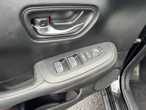 Used 2024 Honda HR-V Sport image 21