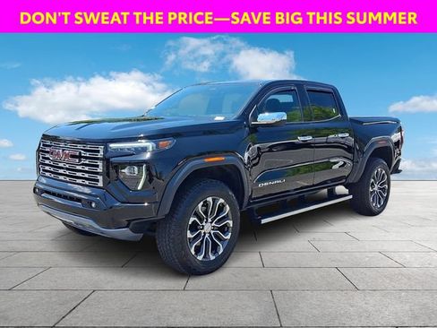 Used 2024 GMC Canyon Denali AWD/4WD image 4