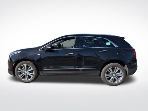 Certified 2025 Cadillac XT5 Premium Luxury image 3