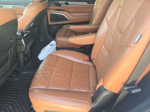 Used 2025 Kia Telluride SX Prestige X-Line image 6