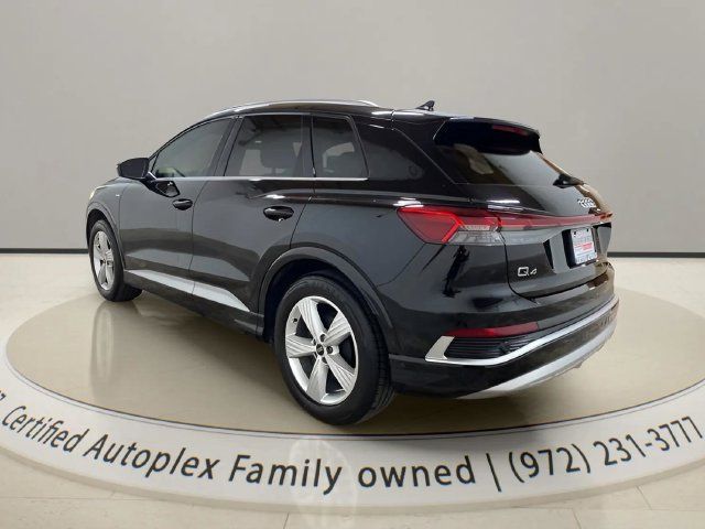 Used 2024 Audi Q4 e-tron Premium Plus w/ Premium Plus AWD/4WD image 3