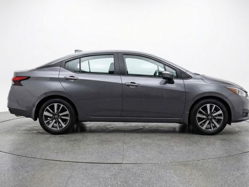 Used 2025 Nissan Versa SV FWD image 11
