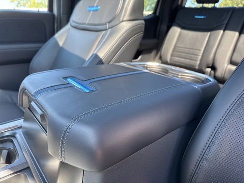 New 2026 Ford F250 Platinum image 20