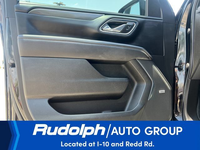 Used 2023 GMC Yukon AT4 AWD/4WD image 10